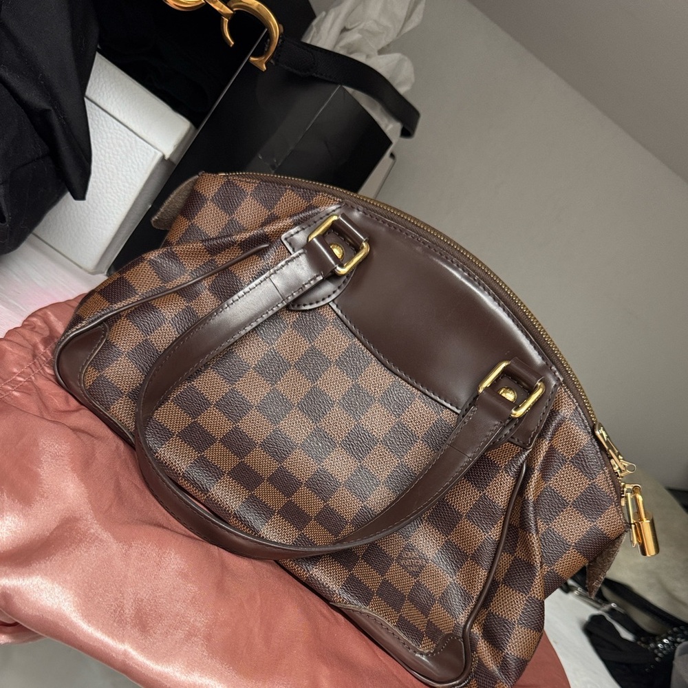 Louis Vuitton Brown Checkered Shoulder Bag with Gold Details
